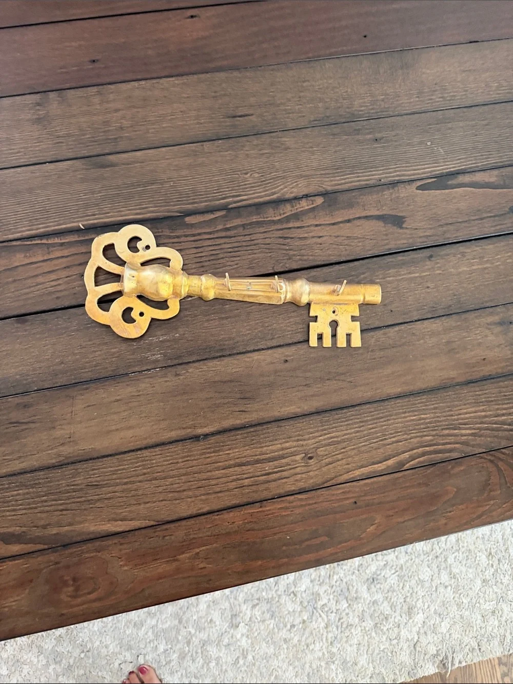 Rustic Vintage Brass Key Holder Antique Look Entryway Key Organizer